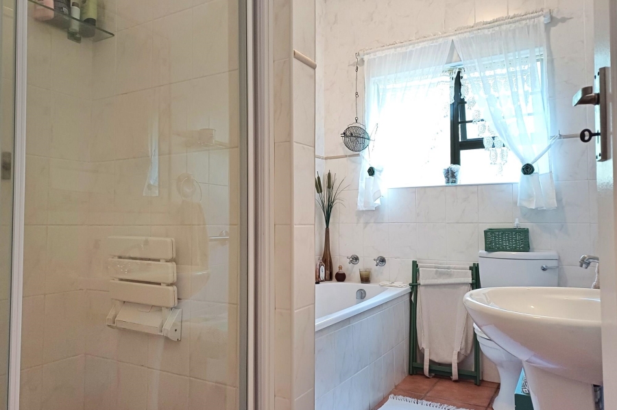 3 Bedroom Property for Sale in Tergniet Western Cape